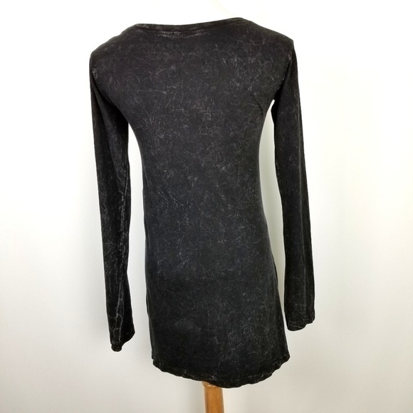 COL Distressed Tee, sz S - Picture 2 of 3